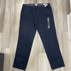 NWT GAP Navy Blue Gap Flex Mid Rise Slim Fit 34 x 34 Khakis Cotton with Stretch